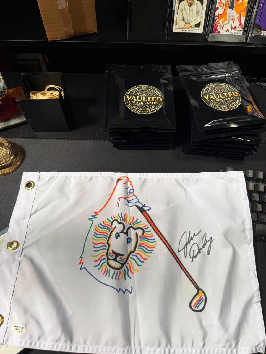 Autographed pieces